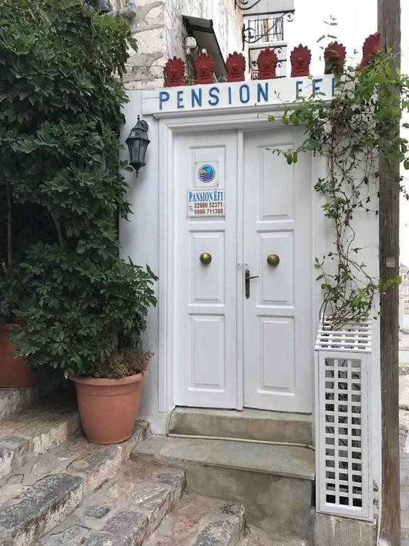Pension Efie Hydra  Bagian luar foto